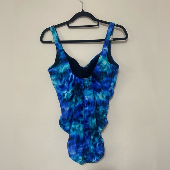 Aqua Green full coverage one piece swimsuit - Picture 7 of 7